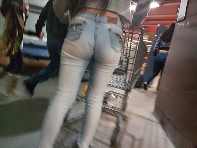 Tight Jeans 1542