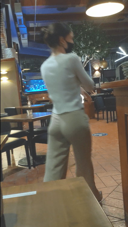 Omg Hottest Waitress Ever Forum