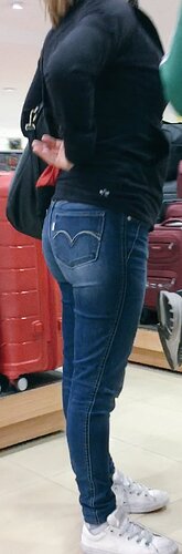 Tight Levis Jeans 175