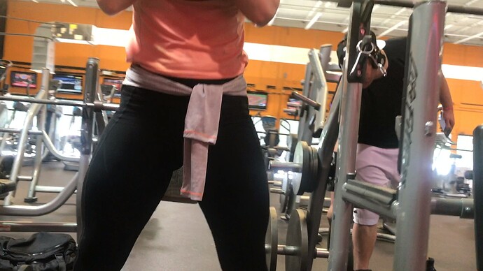 Danielle Booty Fitness V (6)_Moment6