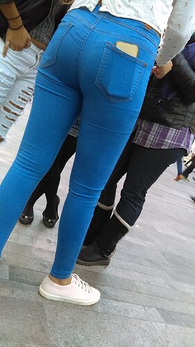 Tight Jeans 3823