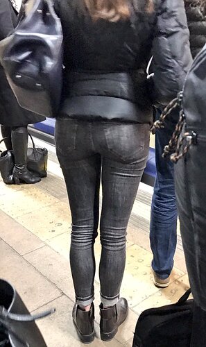 Tight Jeans 2505