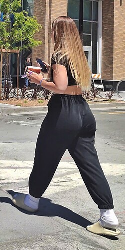 b3