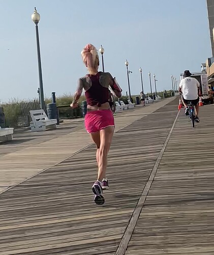 pink runner 8