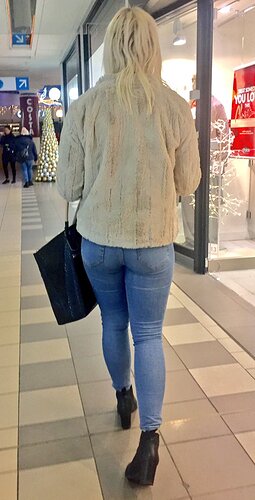 Tight Jeans 1520
