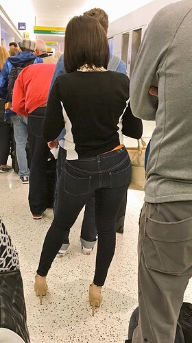 Tight Jeans 606