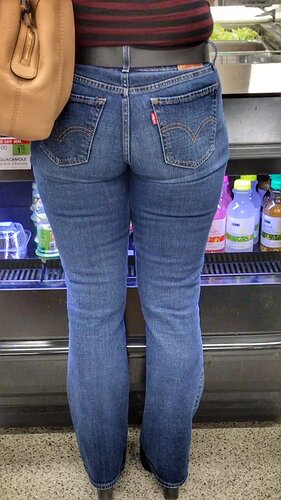 Tight Levis Jeans 768