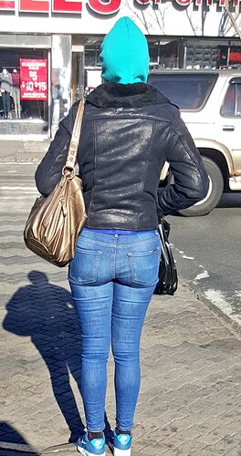 Tight Ass Jeans 194
