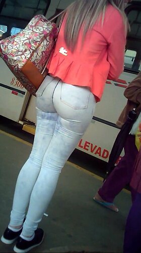 Tight Jeans 2511
