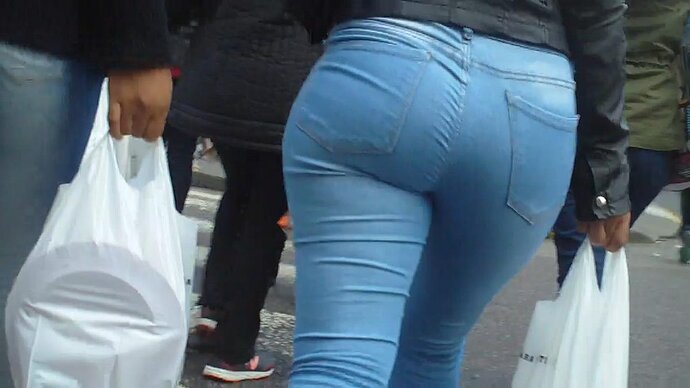Tight Jeans 954