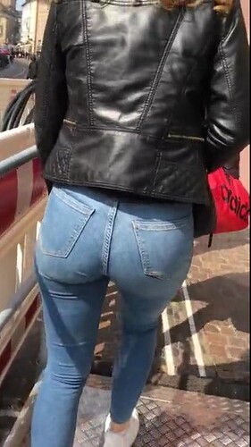 r10