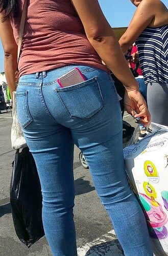 Tight Jeans 925