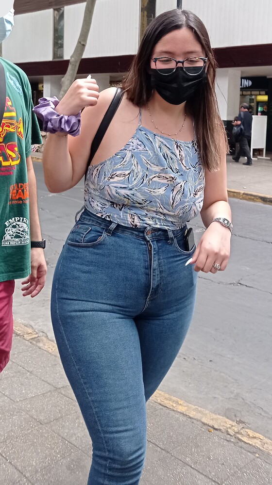 Beautiful Teen Pawg - Big Booty Material - Tight Jeans - Forum