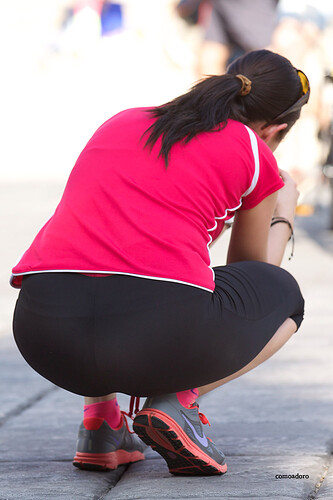 Brunette Wide Hips Pink Bike - comoadoro (17)