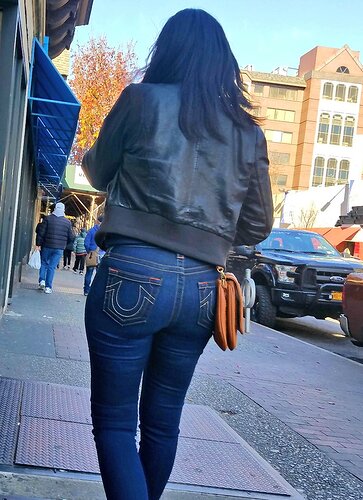 Tight Jeans 1021