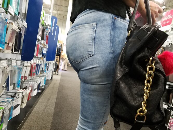 Tight Jeans 530