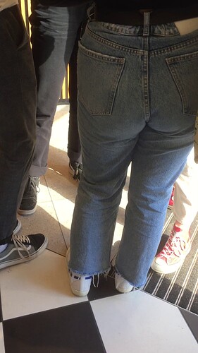 teens_around (17)