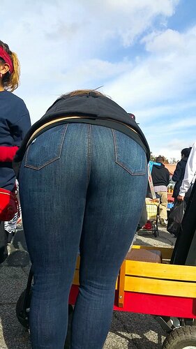 Tight Ass Jeans 111
