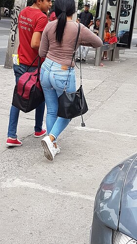Tight Levis Jeans 1133