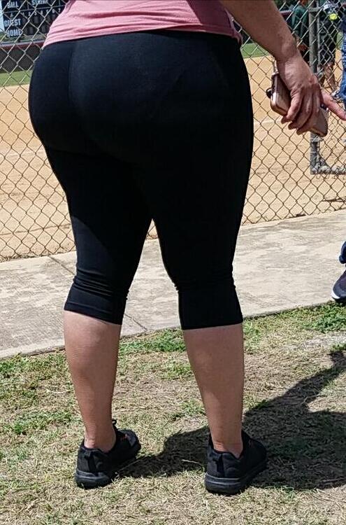 Girl Big Ass In Sofbal Game In Rgv Madura Culona En Juego De Sofbal En El Valle De Texas 4445