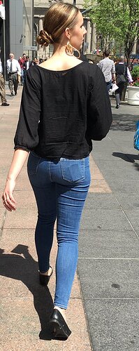 Tight Ass Jeans 330
