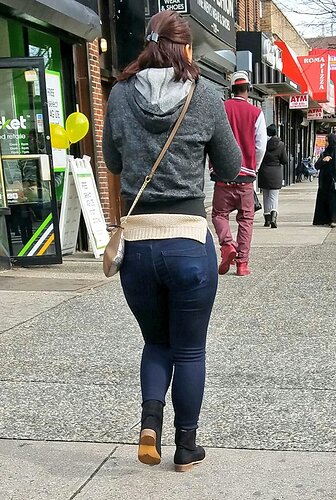 Tight Jeans 2246