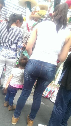 Tight Jeans 1312