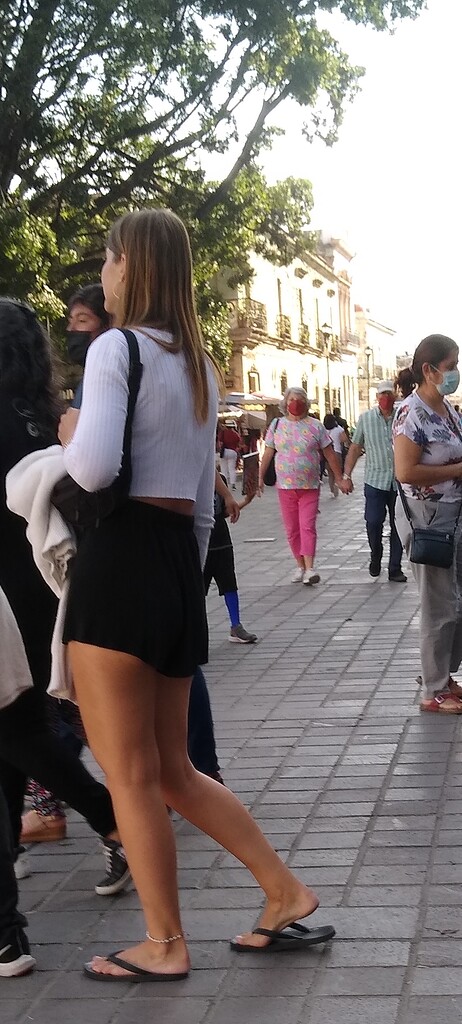 Gallery of girls on the street. short shorts - Short Shorts ...