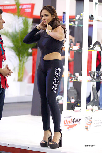 Car Show Brunette Skin Suit - comoadoro (4)