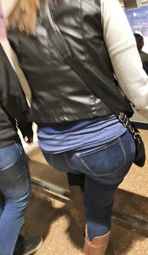 Tight Jeans 2135