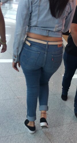 Tight Levis Jeans 390