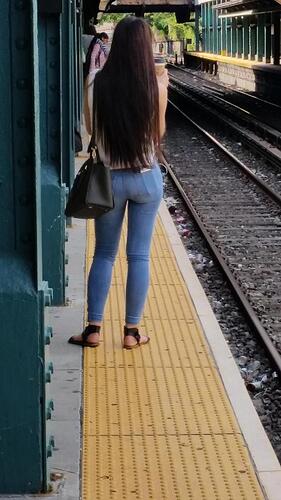 Tight Ass Jeans 434