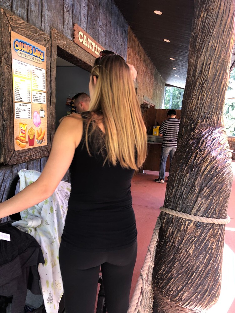 Another Milf At The Amusement Park Spandex Leggings And Yoga Pants Forum