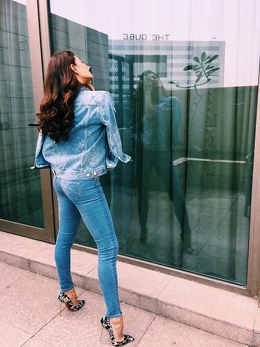 Tight Jeans 3478