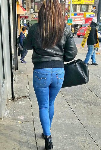 Tight Levis Jeans 423