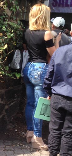 Tight Jeans 4927
