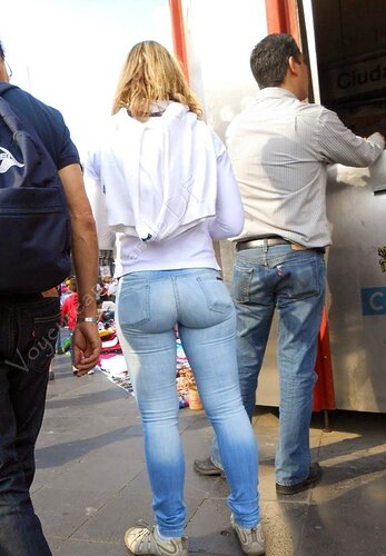 Tight Ass Jeans 679