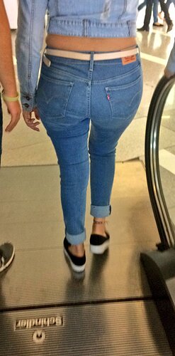 Tight Levis Jeans 391