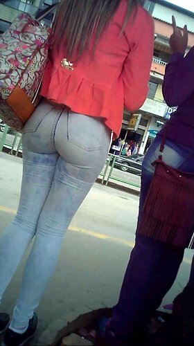 Tight Jeans 2513