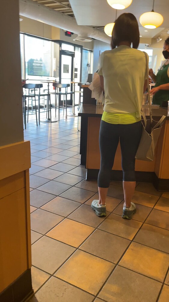 Gilf With A Tight Ass And Thigh Gap Spandex Leggings And Yoga Pants