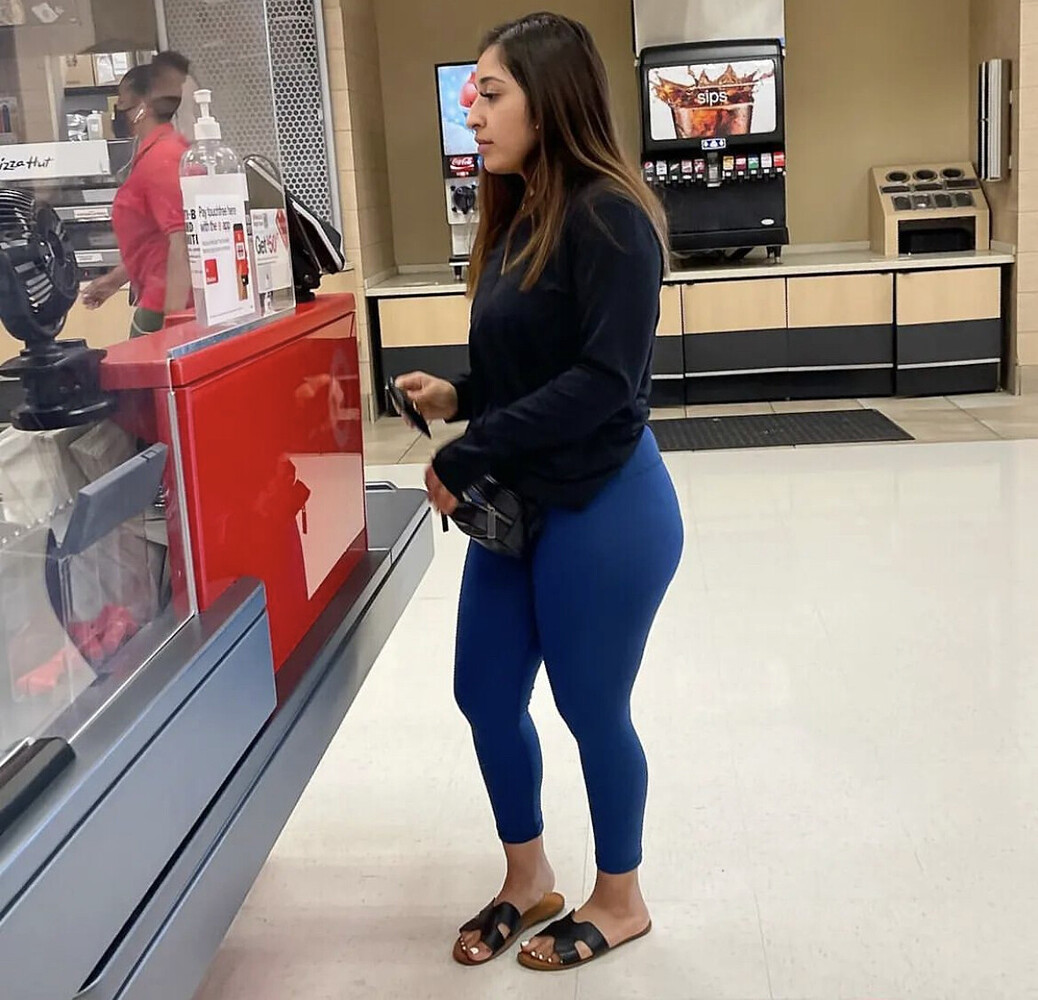 Gorgeous Latina In Blue Spandex Spandex Leggings And Yoga Pants Forum 4612