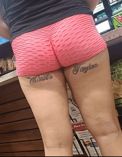 skank at gas station flaunting ass (5)