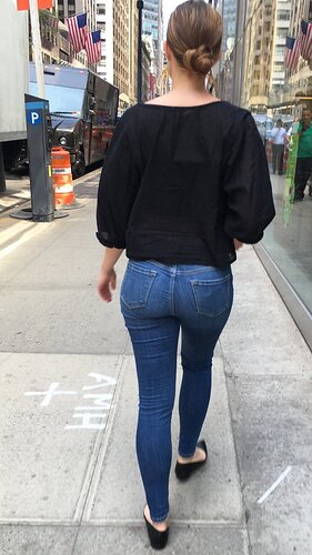 Tight Ass Jeans 331