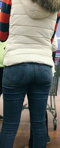 Tight Levis Jeans 276
