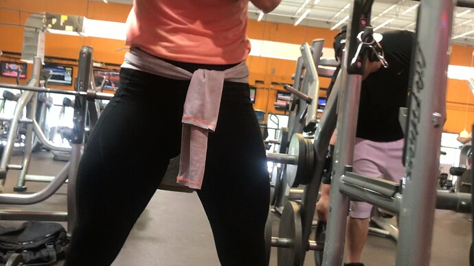 Danielle Booty Fitness V (6)_Moment5