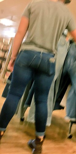 Tight Levis Jeans 219