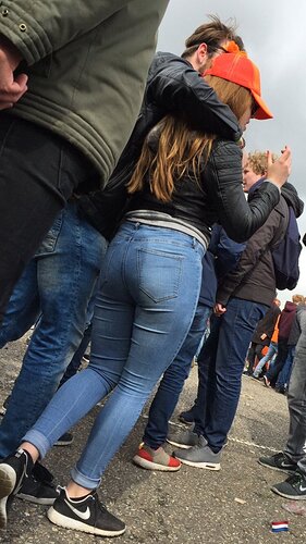Tight Ass Jeans 542
