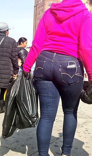 Tight Ass Jeans 29