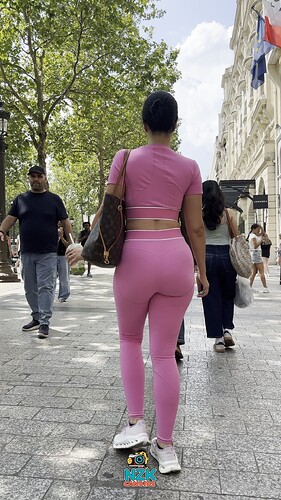 Timeline 1_01_00_24_30