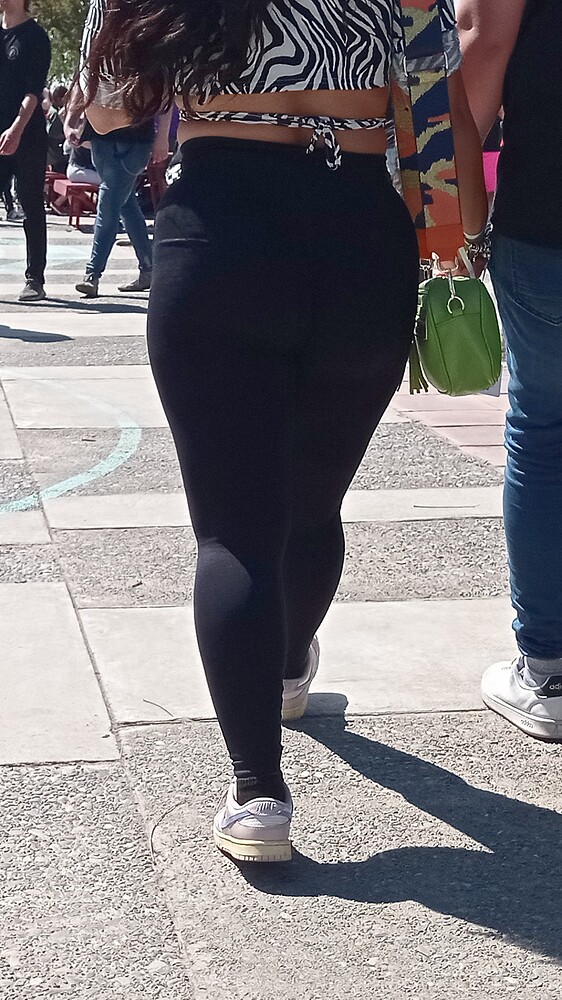 Sexy Teen With Big Tight Ass 🍑💦 Spandex Leggings And Yoga Pants Forum